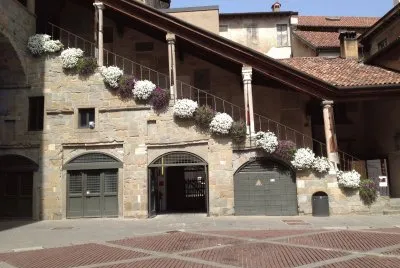 bergamo piazza vecchia