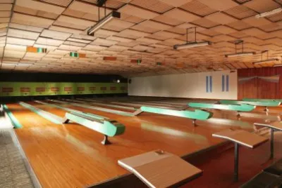 bowling jigsaw puzzle