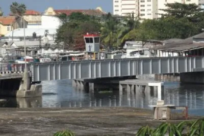 El puente de hierro