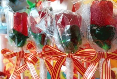DULCES Y MAS DULCES