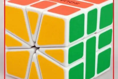 multicolor jigsaw puzzle
