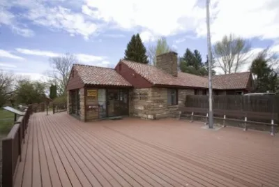 פאזל של Malheur National Wildlife Refuge headquarters