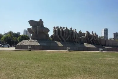 פאזל של Monumento as Bandeiras - SÃ£o Paulo - SP