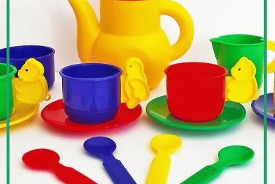 multicolor jigsaw puzzle