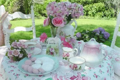 Vintage Outdoor Tea Party-So Pretty!