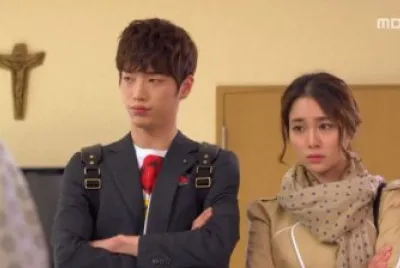 פאזל של cunning single lady