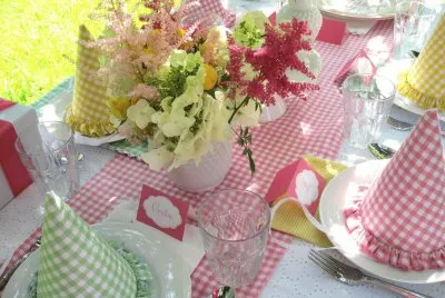 Pretty Gingham Party Table