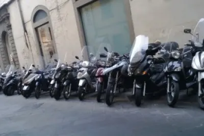 פאזל של Vespas en Florencia