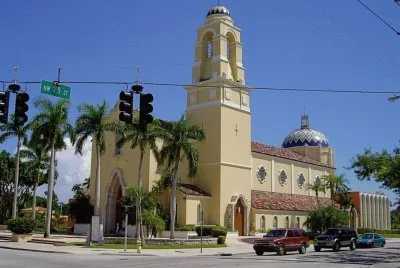 La Catedral de Santa MarÃ­a - Miami