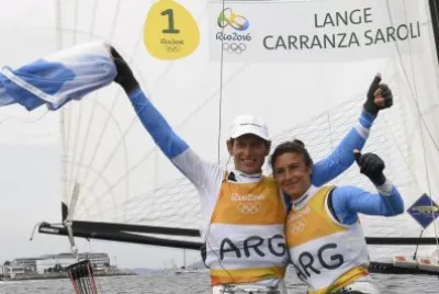 Gracias Lange y Carranza Saroli