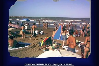 CUANDO CALIENTA EL SOL, AQUI EN LA PLAYA
