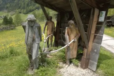 SÃ¼dtirol Holzfigur