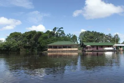 פאזל של Casas Flutuantes no Rio Negro - AM