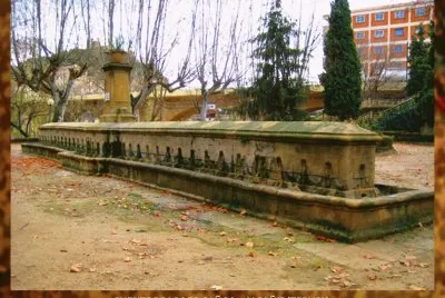 FUENTE DE LOS 72 CAÃ‘OS - ALCAÃ‘IZ (TERUEL)