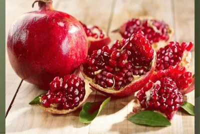 Granada (Punica granatum)