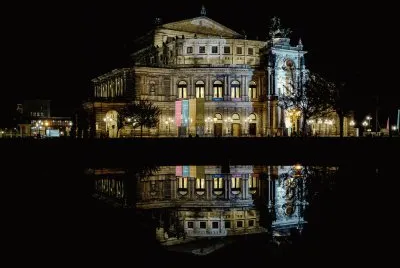 Paisajes y Edificios Emblematicos Alrededor Del Mundo