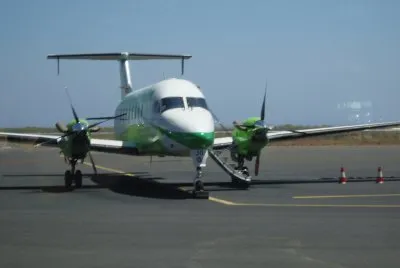 AviÃ³n en aeropuerto de La Gomera