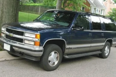 Chevrolet Suburban jigsaw puzzle