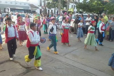 los niÃ±os hacen lo propio
