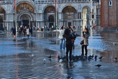piazza san marco / aqua alta