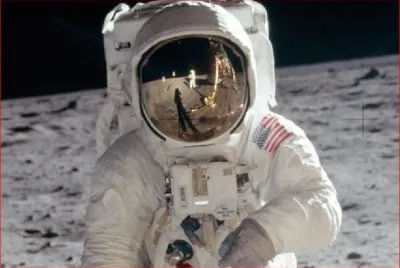 ASTRONAUTA