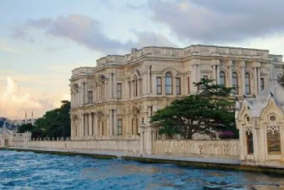 TurquÃ­a palace