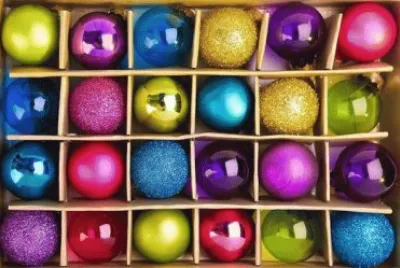 Colored Ball 's