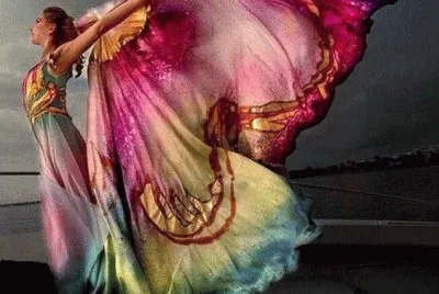 Dancing Lady