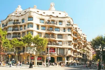 Antoni GaudÃ­ jigsaw puzzle