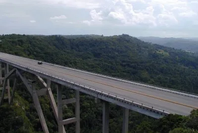 Puente de Bacunayagua