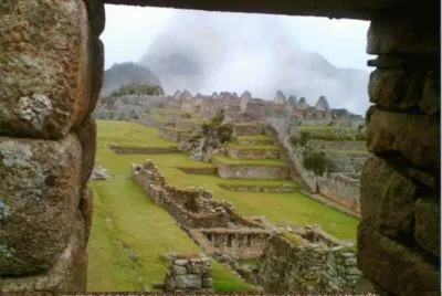 PUERTA DE ENTRADA A LA CIUDAD INCA DE MACCHU PICCH