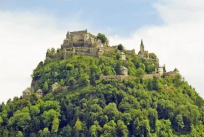 castillo hochosterwitz.jpg