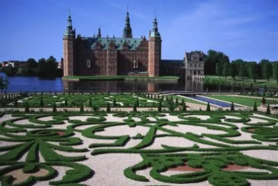 castillo frederiksborgk.jpg