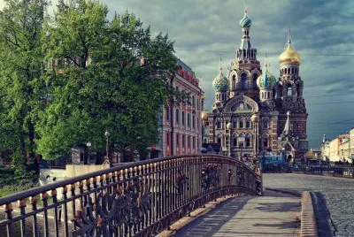 st_petersburg_russia_temple_ jigsaw puzzle