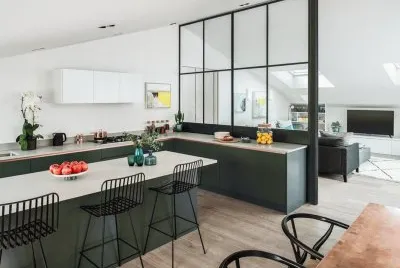 Cocina con vistas 2 por Jo Cowen Design