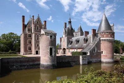 CASTILLO