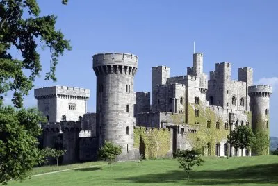 פאזל של CASTILLO