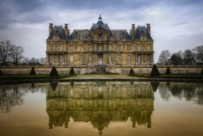 CASTILLO