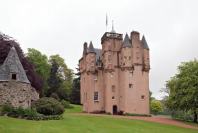 CASTILLO