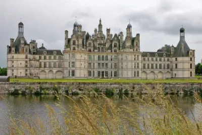 CASTILLO