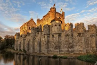 CASTILLO