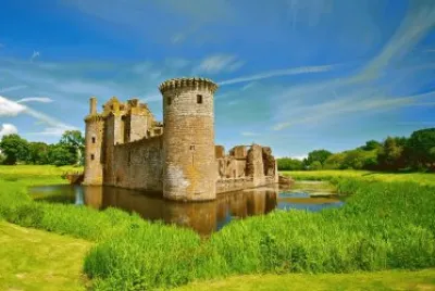 CASTILLO jigsaw puzzle