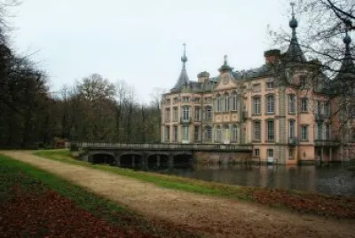 CASTILLO