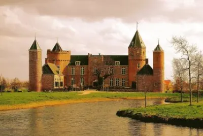 CASTILLO