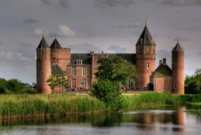 CASTILLO