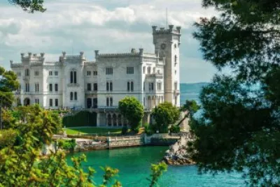 CASTILLO jigsaw puzzle