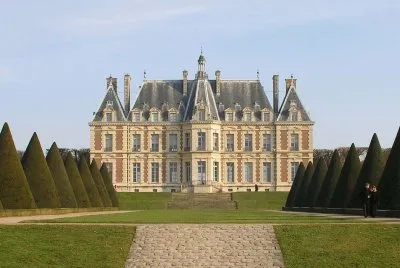 CASTILLO