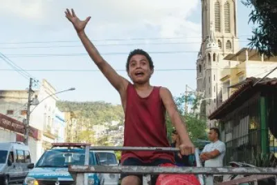 Cine 244