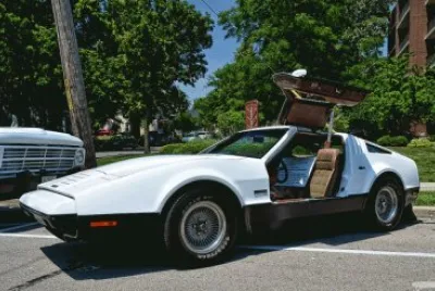 Auto 1975 Bricklin SV1