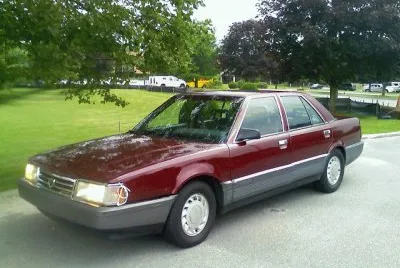 Auto 1989 AMC Eagle Premier
